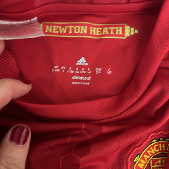 Soccer Jersey — Manchester United - US size boys small- player pogba #6 - Picture 3 of 4